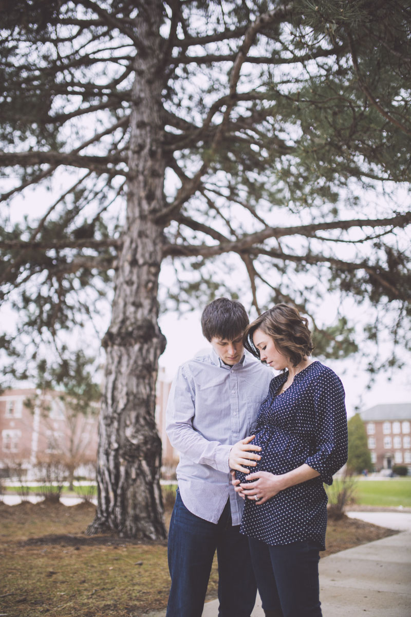 Chris and Pam Maternity Photography De Pere Wisconsin2