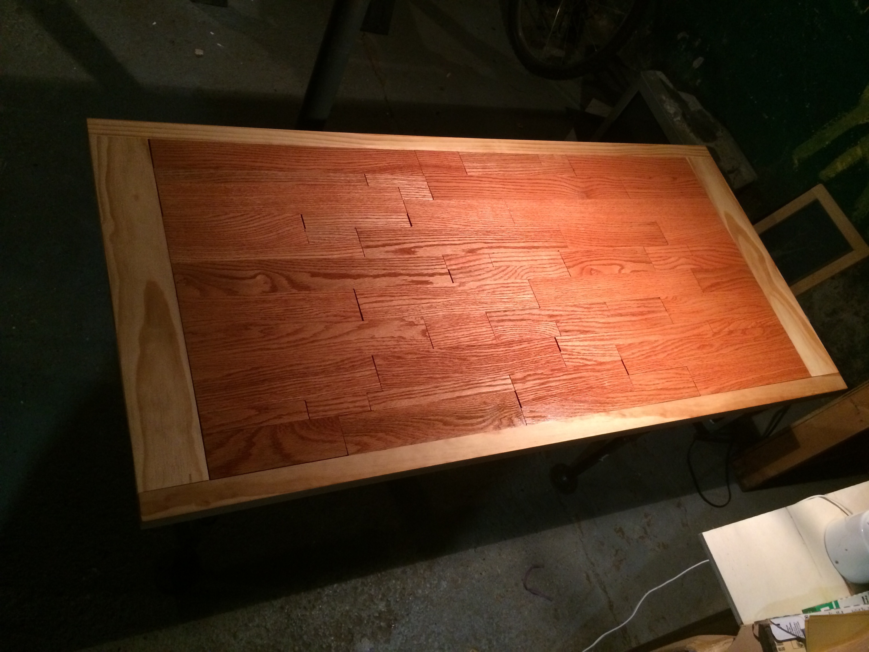 building an oak desk with pine trim